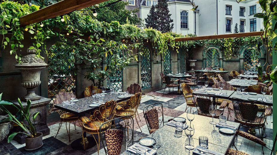 Wauw! High end-restaurant SECRET GARDEN is open en zo ziet het eruit